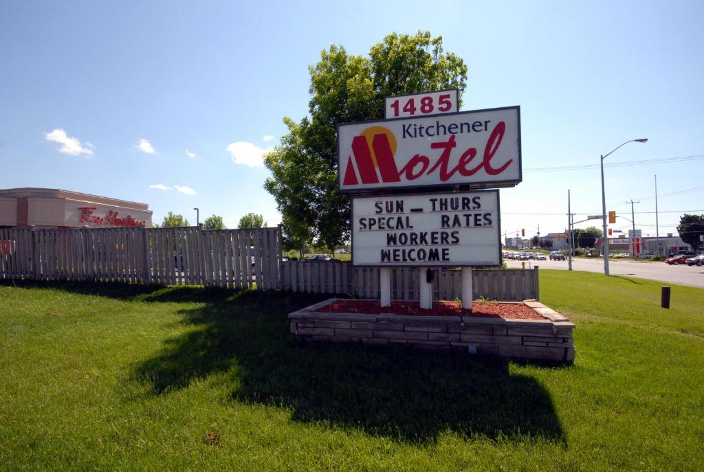 Kitchener Motel Buitenkant foto