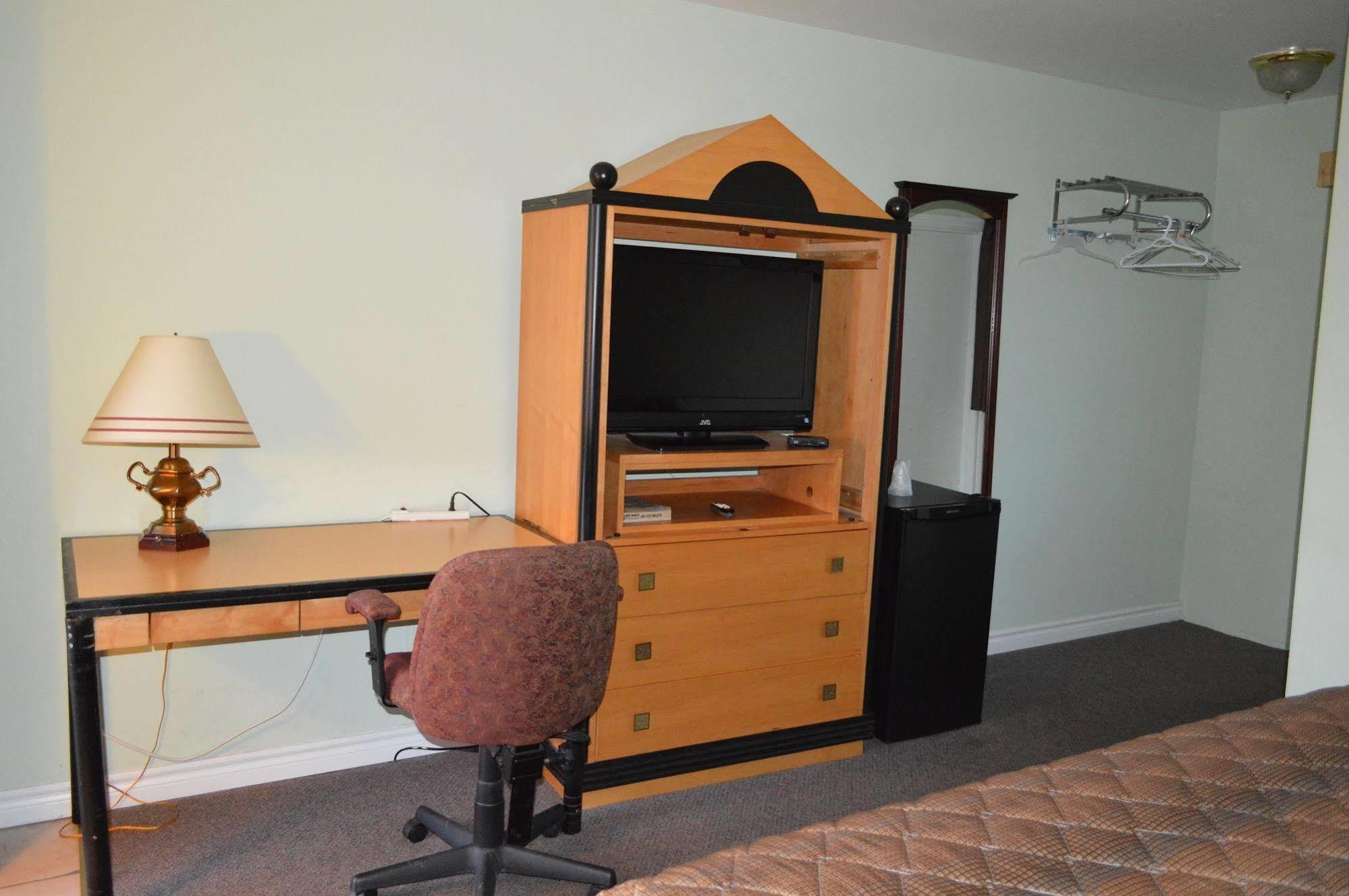 Kitchener Motel Buitenkant foto